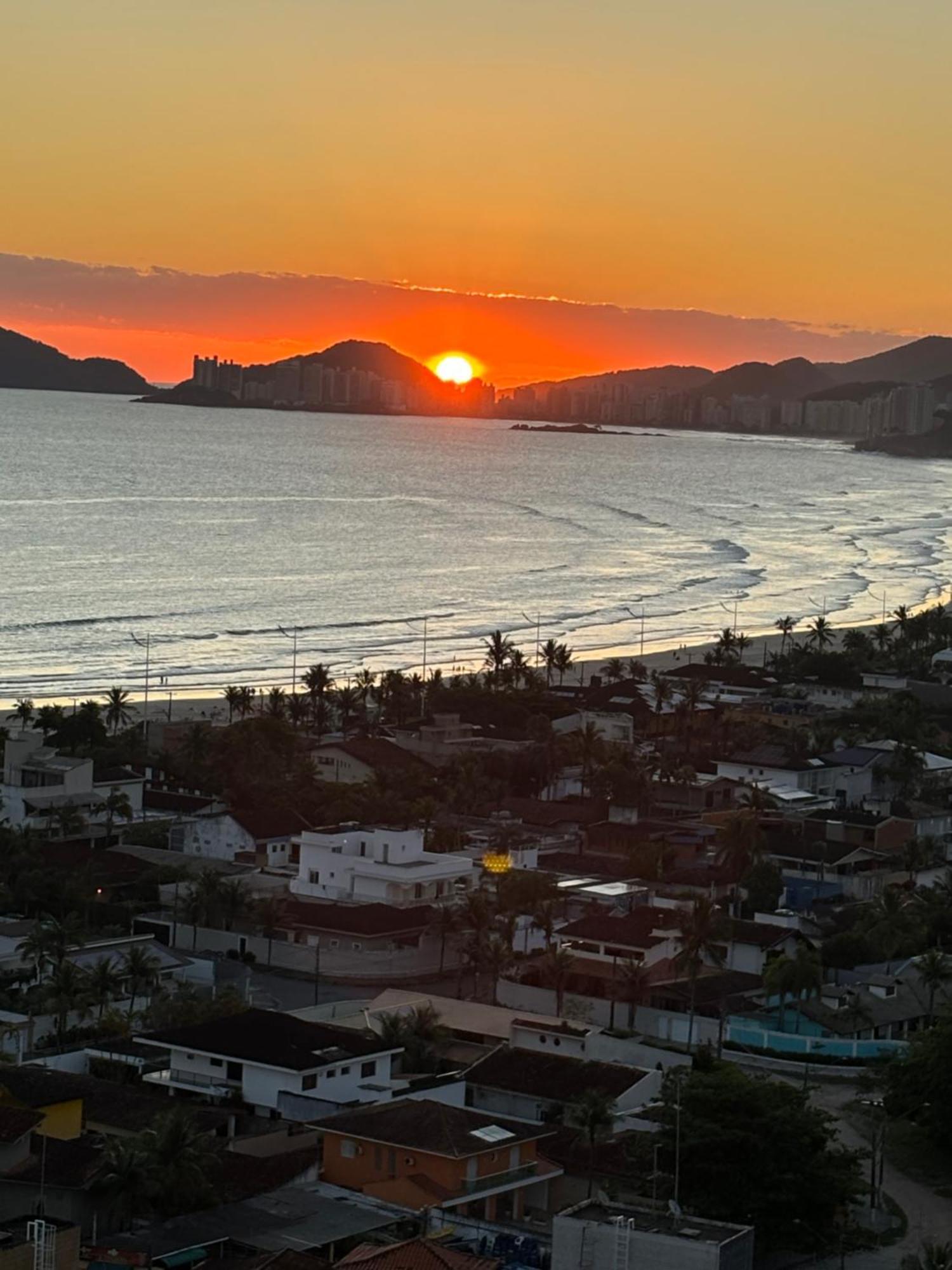 Maravilhoso Apartamento Vista Mar Enseada Guarujá Buitenkant foto